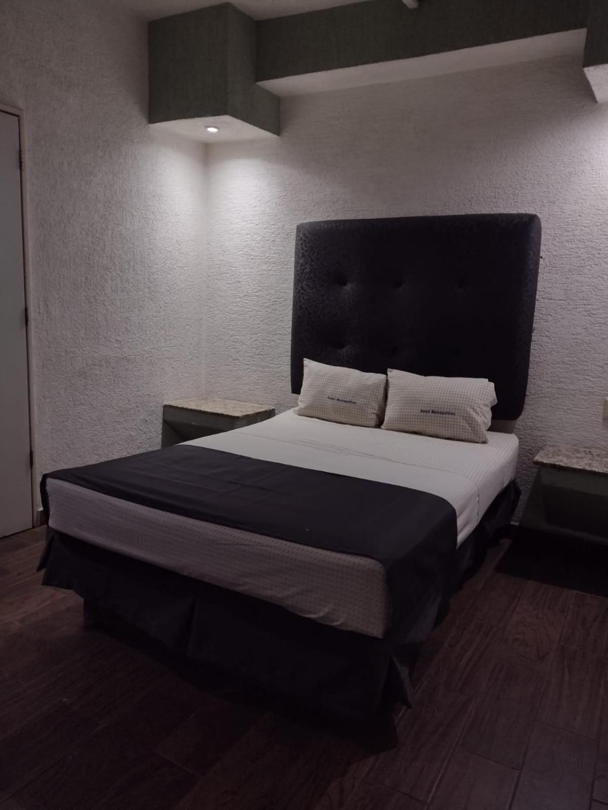 Hotel Metropolitan Guadalajara Buitenkant foto